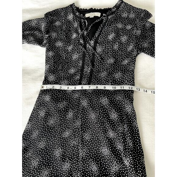 LOFT Women's Petit Mini Dress Long Sleeves Size 2P Black and White - Picture 9 of 11